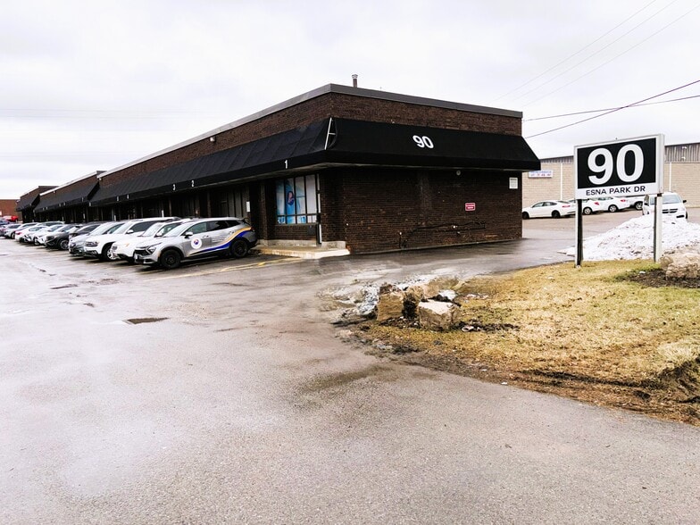 More Photos Of 90 Esna Park Dr, Markham Service For Lease
