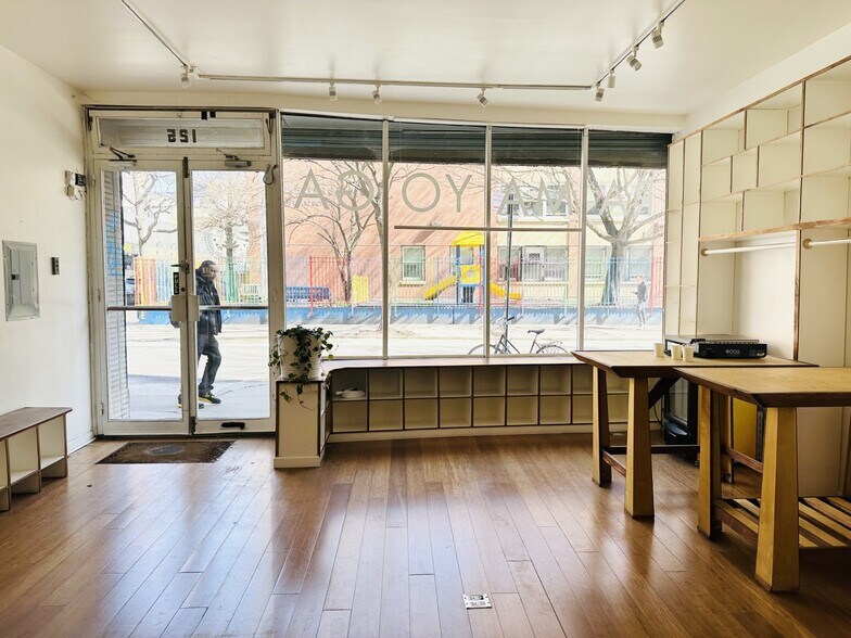 More Photos Of 125 Stanton St, New York Apartments For Lease