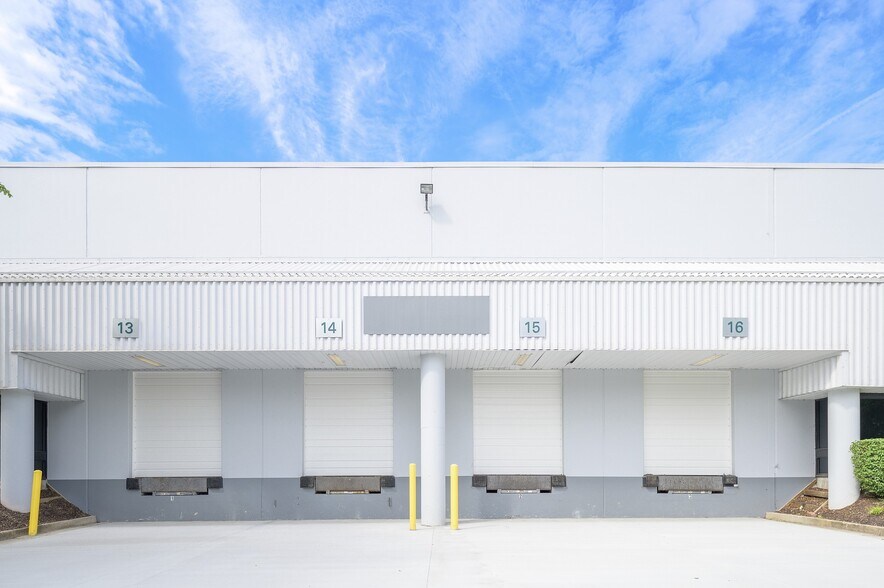 More Photos Of 8705 Bollman Pl, Savage Warehouse For Lease