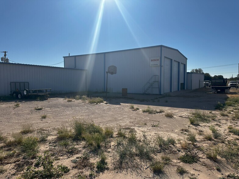 More Photos Of 2850 Steven Rd, Odessa Industrial For Lease