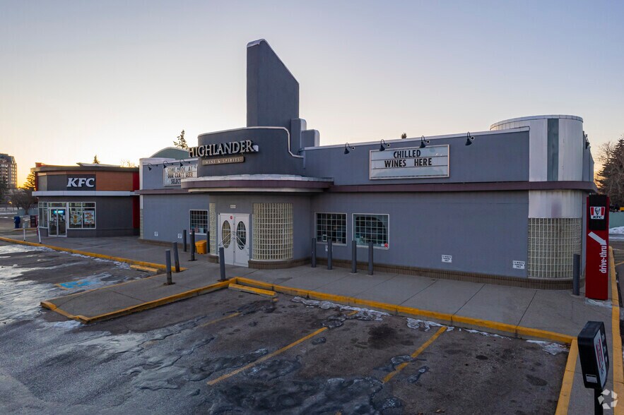 More Photos Of 2025-2033 16th Ave NW, Calgary Freestanding For Lease