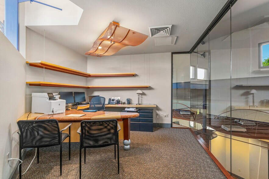 More Photos Of 6160 Plumas St, Reno Office For Sale