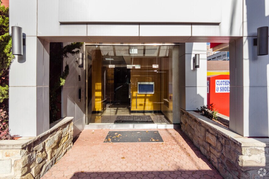 More Photos Of 7979 Old Georgetown Rd, Bethesda Office For Lease