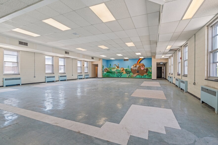 More Photos Of 1916-1938 E Allegheny Ave, Philadelphia Religious Facility For Sale