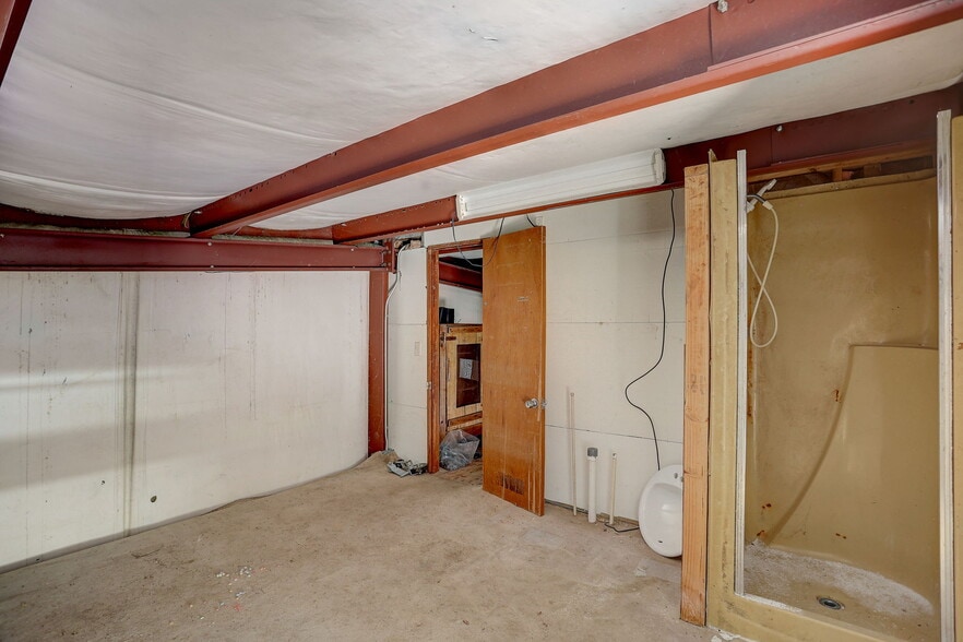 More Photos Of 6034 Brookside Rd, Pearland Carwash For Sale