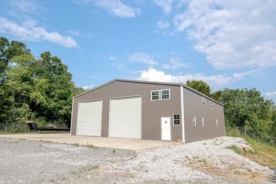 More Photos Of 6975 Middle Valley rd, Hixson Flex For Sale
