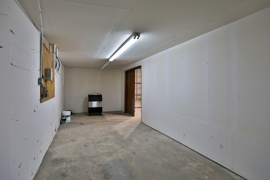 More Photos Of 4728 Goldfield, San Antonio Unknown For Lease