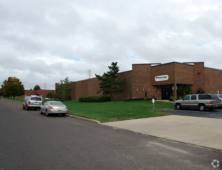 More Photos Of 1571 Imperial Way, Thorofare Manufacturing For Lease