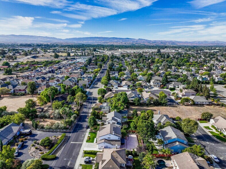 More Photos Of 1080 Central Ave, Livermore Land For Sale