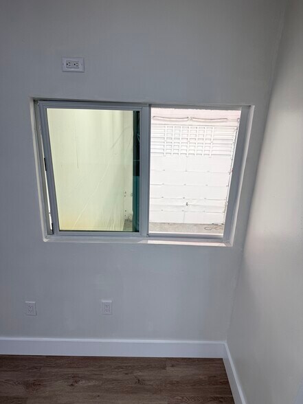 More Photos Of 7311 NW 12th St, Miami Light Distribution For Lease