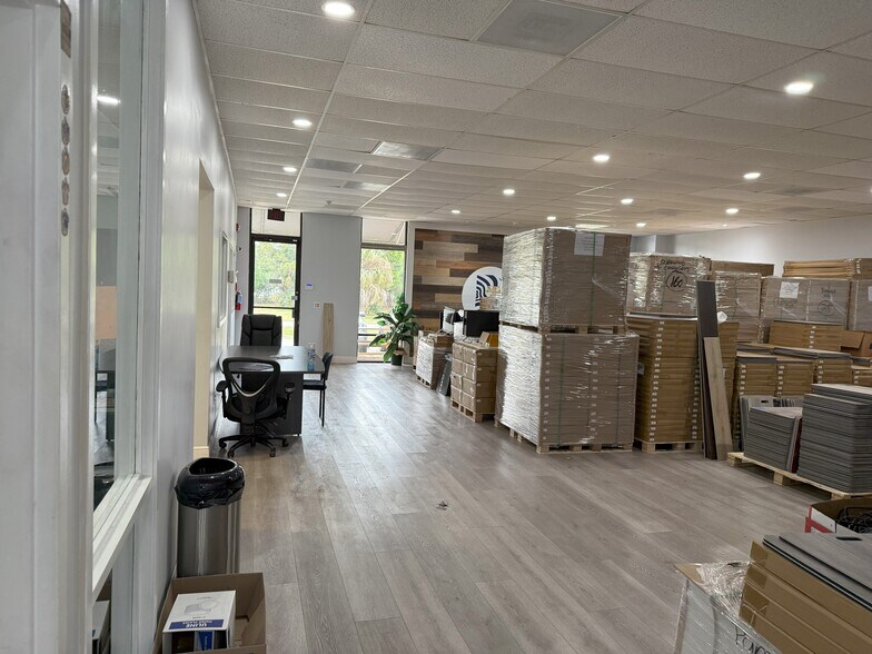 More Photos Of 600 Edwards Rd, Fort Pierce Warehouse For Sale