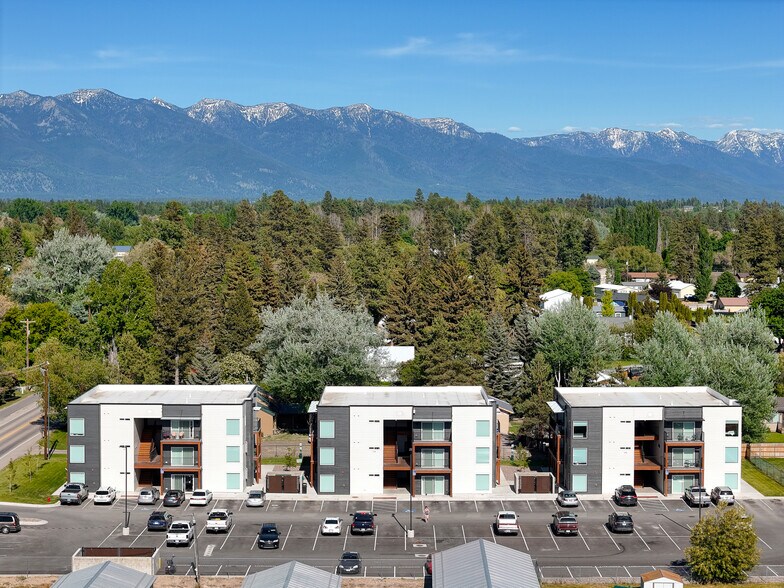 Primary Photo Of 128 E Evergreen Dr, Kalispell Apartments For Sale