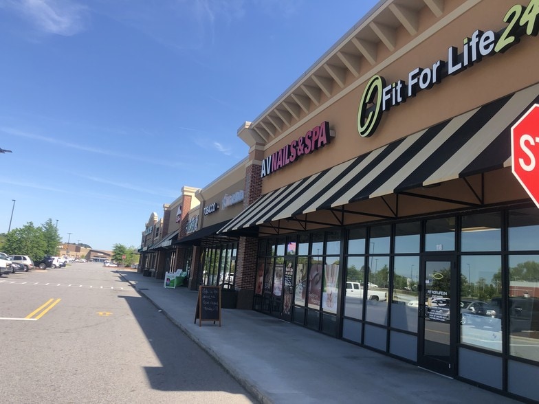Primary Photo Of 4600 E 10th St, Greenville Freestanding For Lease