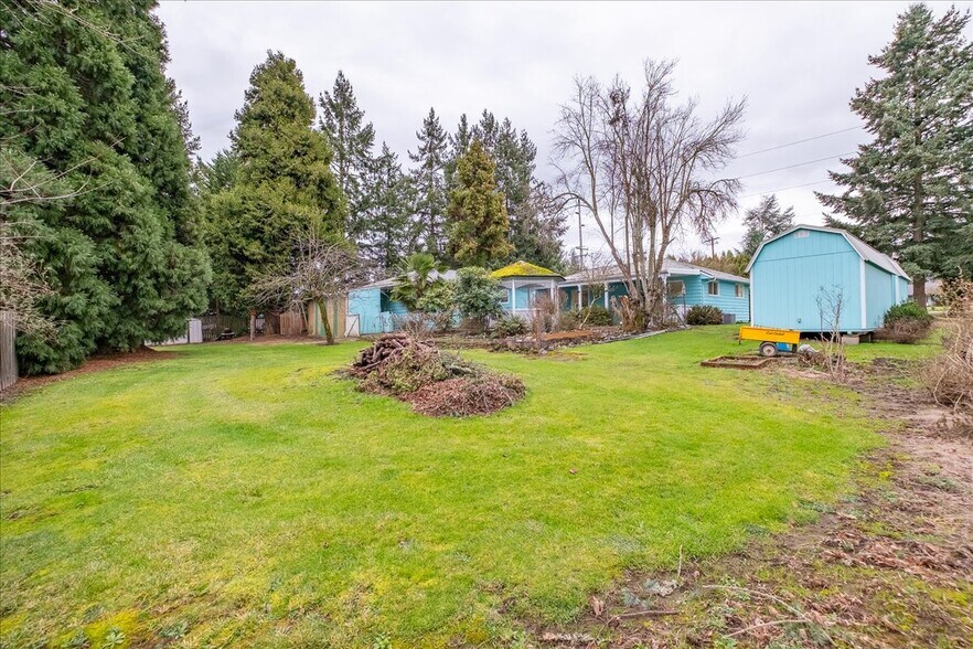 More Photos Of 2517 NW Gibson Hill Rd, Albany Specialty For Sale