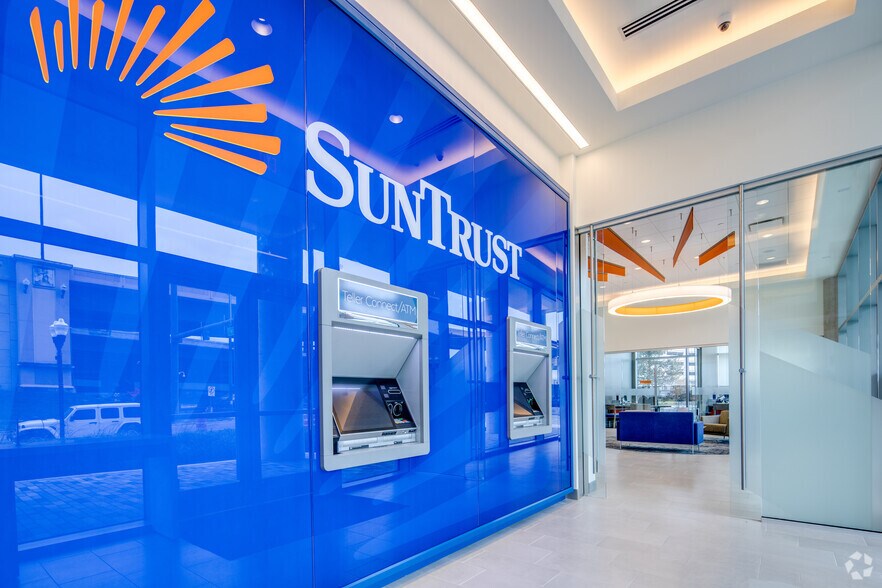 More Photos Of 333 S Garland Ave, Orlando Office For Lease