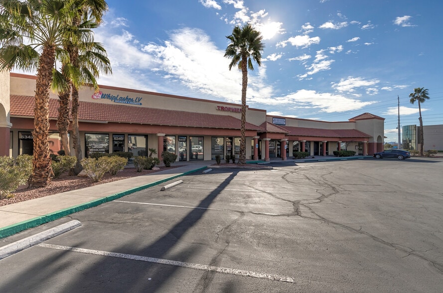 More Photos Of 6320-6388 W Sahara Ave, Las Vegas Freestanding For Lease