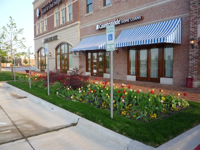 More Photos Of 3610 Shire Blvd, Richardson Storefront Retail Office For Lease