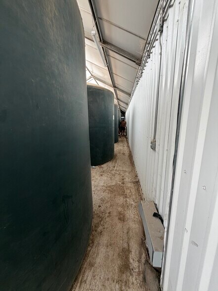 More Photos Of 20180 Spence Rd, Salinas General Retail For Sale