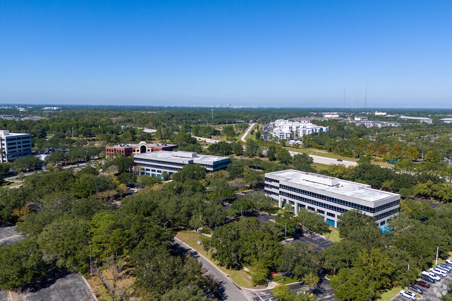 More Photos Of 10407 Centurion Pky N, Jacksonville Unknown For Lease