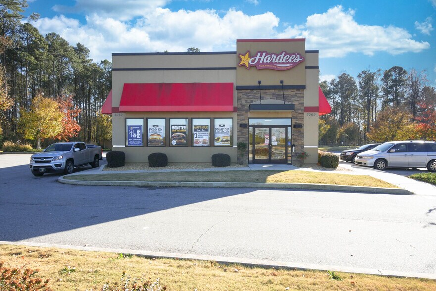 More Photos Of 1402 E College Dr, Marshall Fast Food For Lease