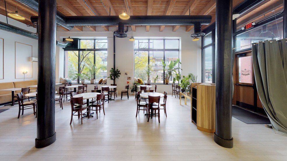 More Photos Of 289 5th St E, Saint Paul Office For Sale
