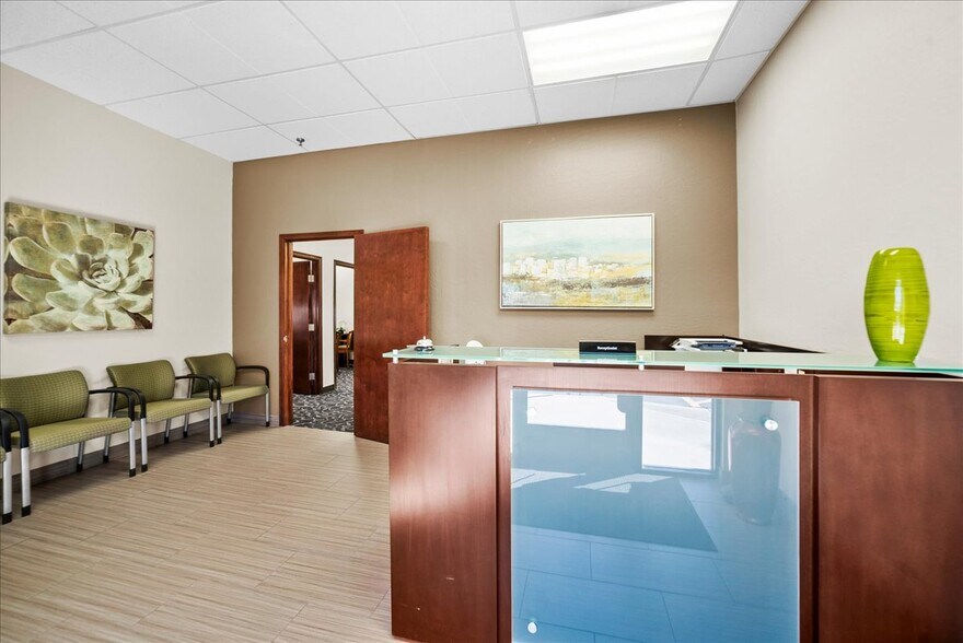 More Photos Of 428 S Gilbert Rd, Gilbert Office For Sale