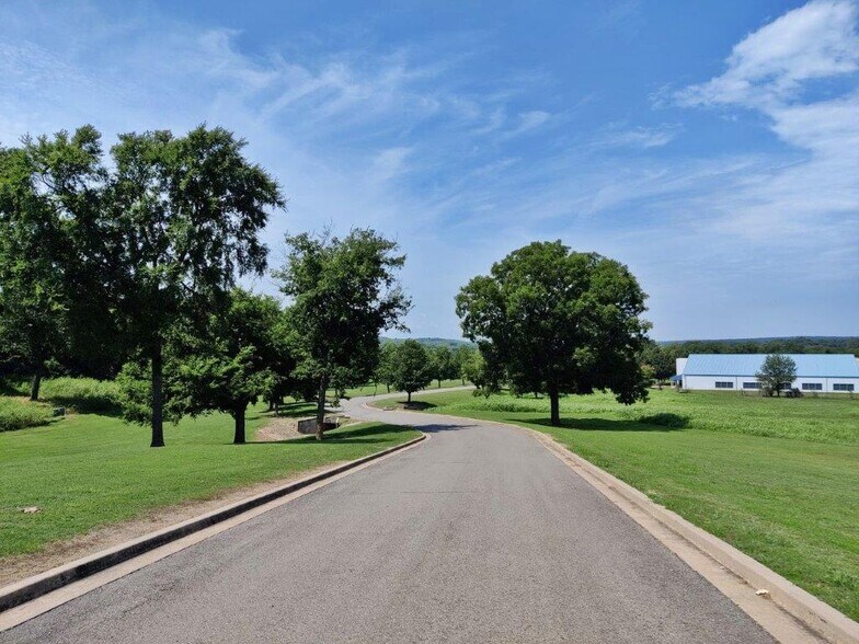 More Photos Of 905 Airport Parkway, Tahlequah Land For Sale