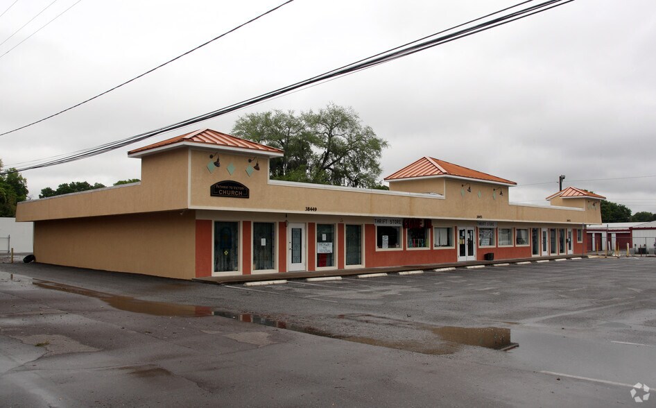 More Photos Of 38435-38453 Cr-54, Zephyrhills Unknown For Lease