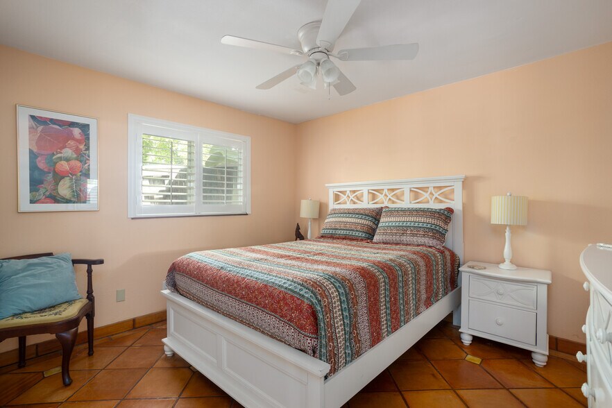 More Photos Of 312 Wavecrest Ave, Indialantic Multifamily For Sale