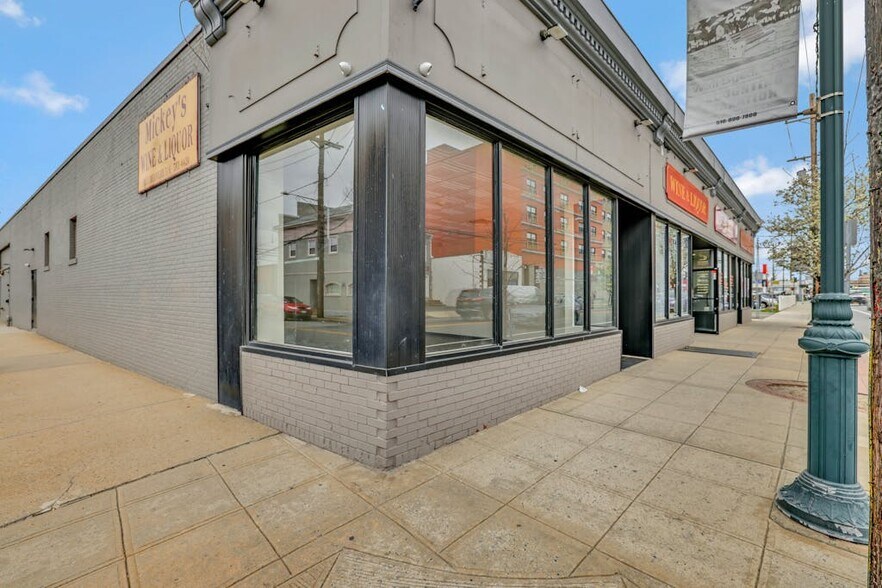 Primary Photo Of 396 Rockaway Ave, Valley Stream Storefront For Lease