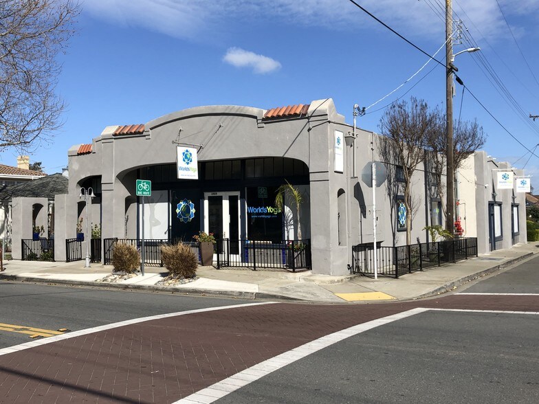 Primary Photo Of 3909 Smith St, Union City Storefront For Lease