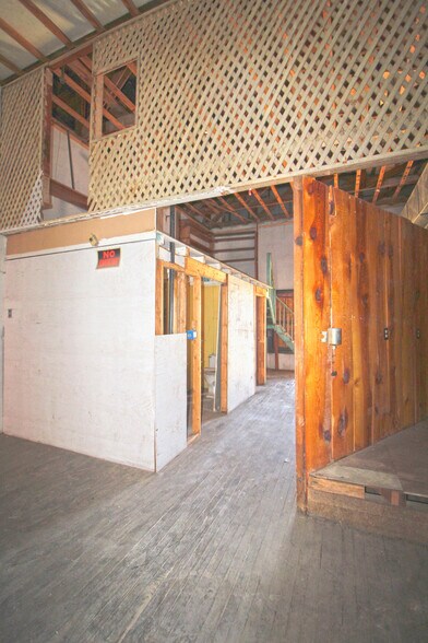 More Photos Of 199 W Main St, Superior Storefront For Sale