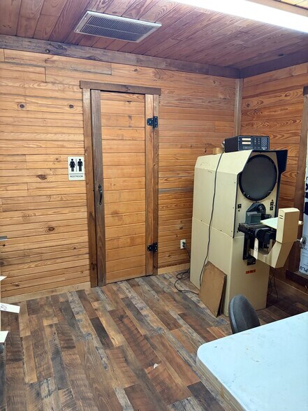 More Photos Of 12319 FM 1960, Huffman General Retail For Lease