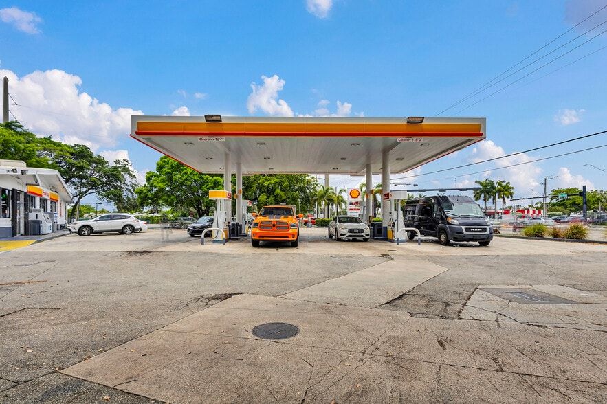 More Photos Of ,  Unknown For Sale