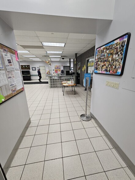 More Photos Of 913 E 108th St, Brooklyn Storefront Retail Office For Sale