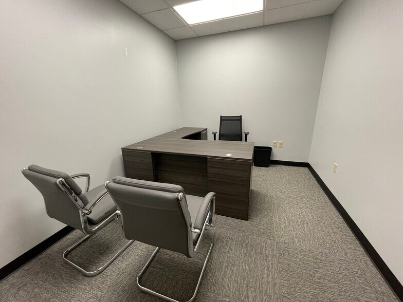More Photos Of 5920 Hamilton Blvd, Allentown Medical For Lease