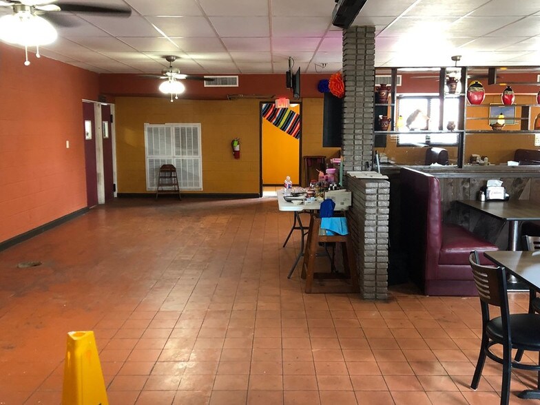 More Photos Of 1817 Padre Blvd, South Padre Island Freestanding For Lease
