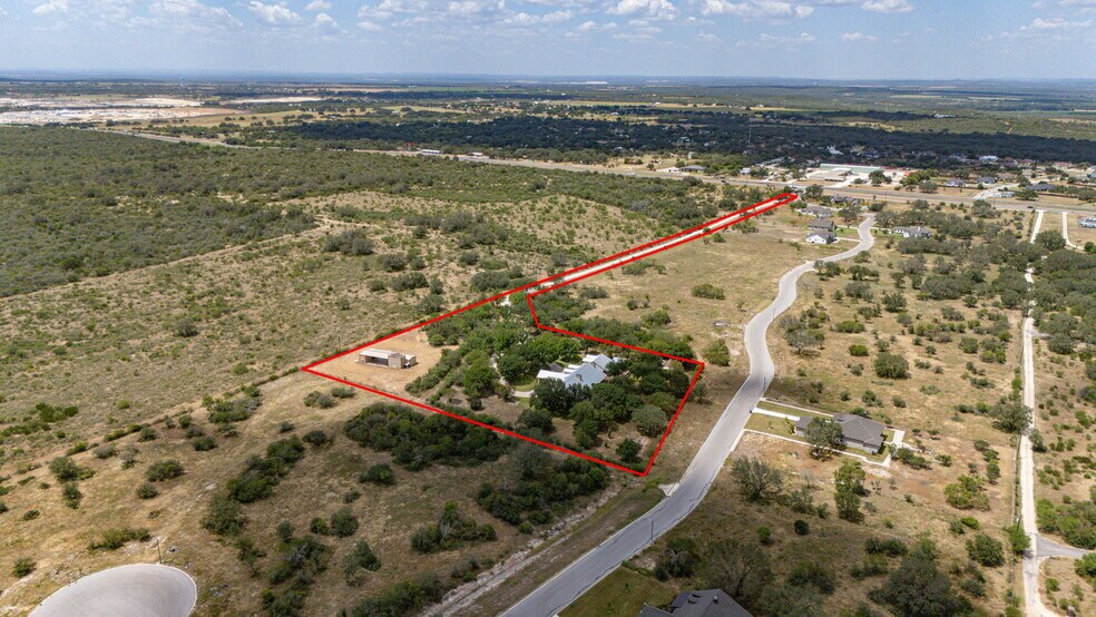 More Photos Of 2234 Highway 90 w, Castroville Flex For Sale