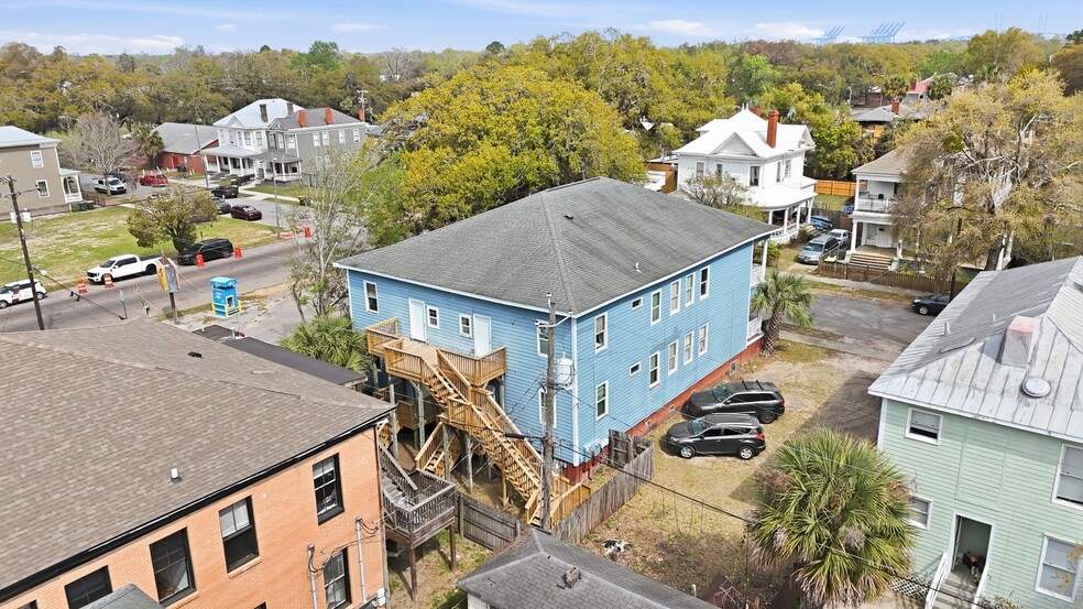 More Photos Of 309 W 41st St, Savannah Multifamily For Sale