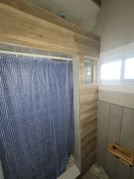 More Photos Of 2536 Indianapolis Ave, Indianapolis Apartments For Sale