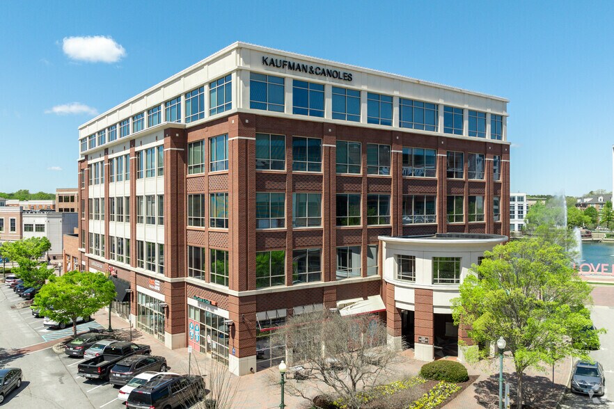 More Photos Of 11815 Fountain Way, Newport News Coworking Space