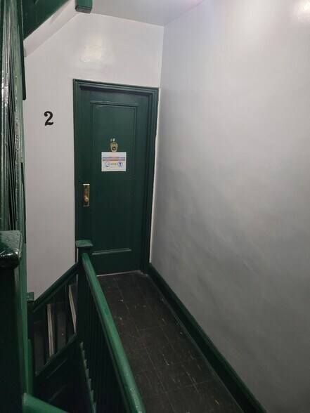 More Photos Of 11914 Hillside Ave, Richmond Hill Multifamily For Sale