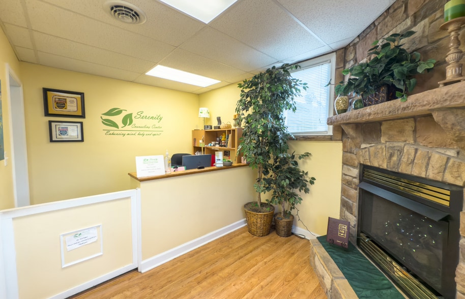 More Photos Of 4542 Blue Ridge Blvd, Blue Ridge Office For Sale