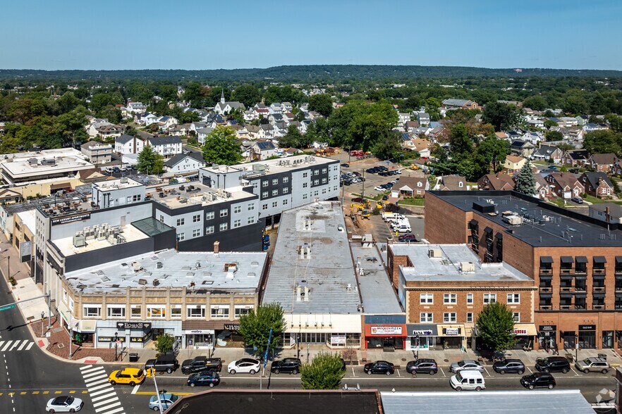 More Photos Of 1008 Stuyvesant Ave, Union Township General Retail For Lease