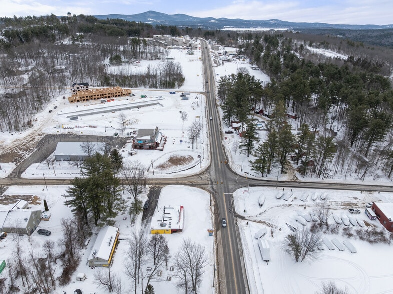 More Photos Of 691 Endicott St N, Laconia Restaurant For Sale