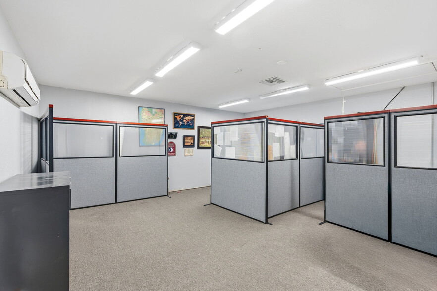 More Photos Of 5106 Lee Blvd, Lehigh Acres Office For Sale