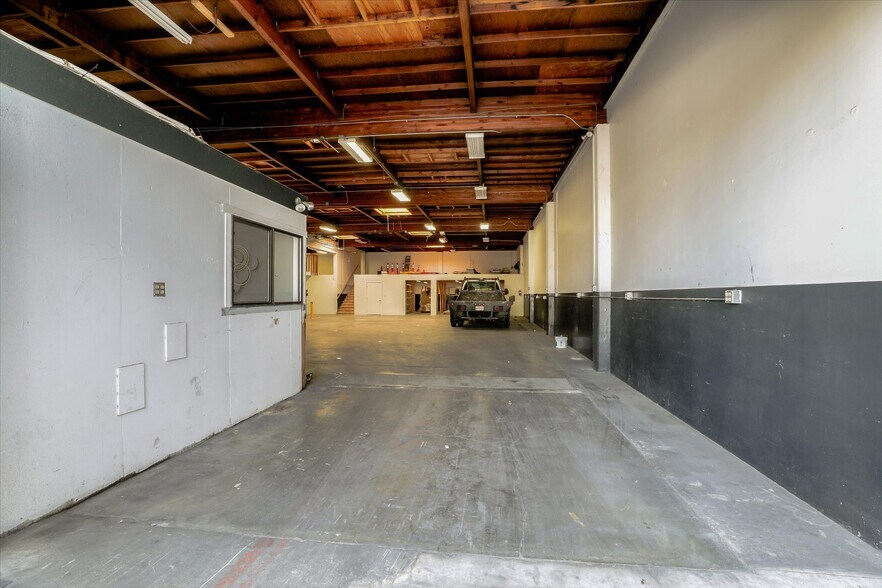 More Photos Of 1165-1169 N 5th St, San Jose Service For Sale