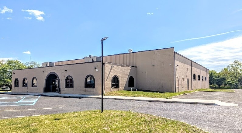 Primary Photo Of 1776 Bloomsbury Ave, Ocean Warehouse For Sale