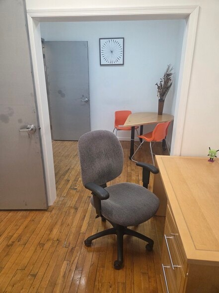 More Photos Of 2 Industrial Dr, Phillipsburg Warehouse For Lease