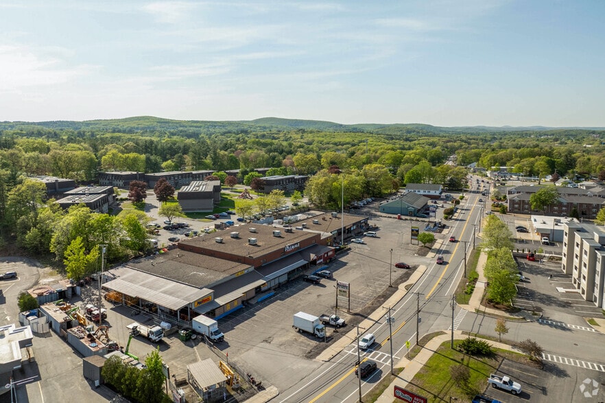 Primary Photo Of 999 Central St, Leominster Storefront For Lease